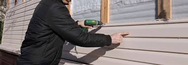 Best Vinyl Siding Installation  in Hutchinson, KS